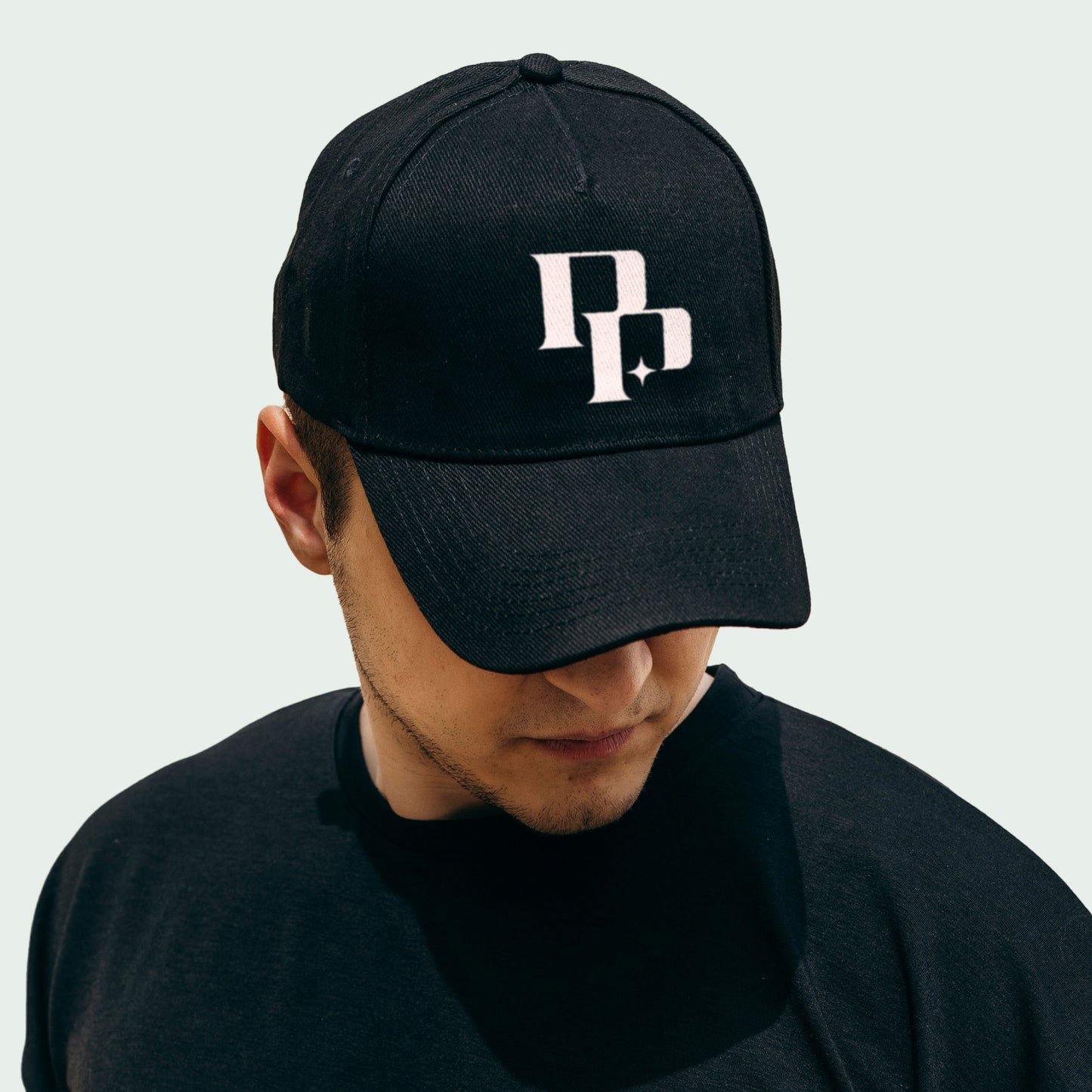 CLASSIC LOGO SNAPBACK CAP